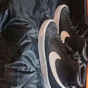 Nike Kids Black and White Sneakers